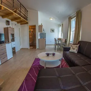 Nikic Apartment
